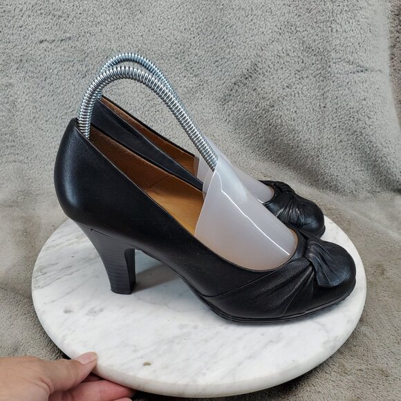 Sofft Shoes Womens Size 7.5 Black Leather Euro Soft Heels *Read* - Picture 5 of 13